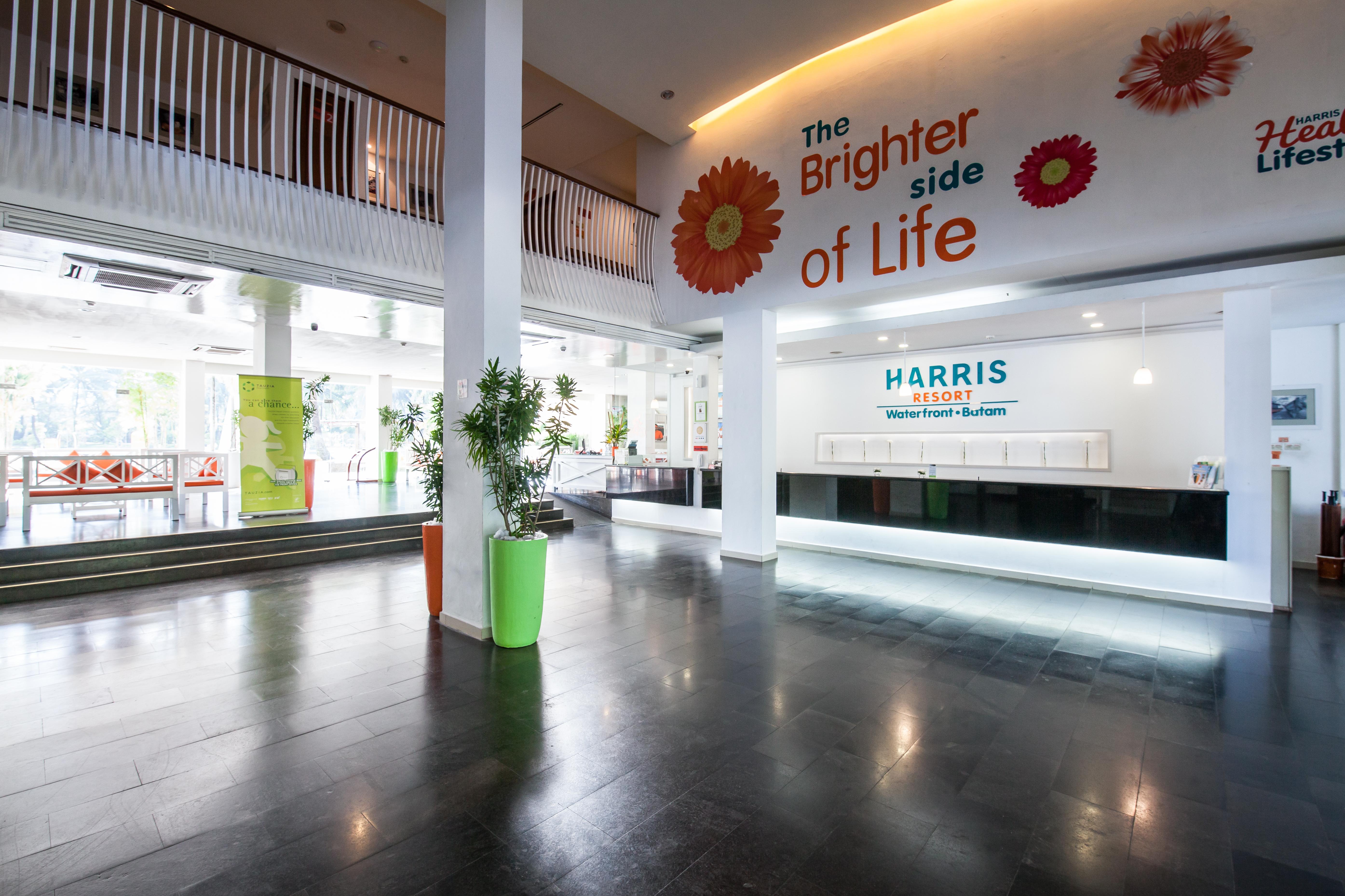 Harris Resort Batam Waterfront Sekupang Εξωτερικό φωτογραφία