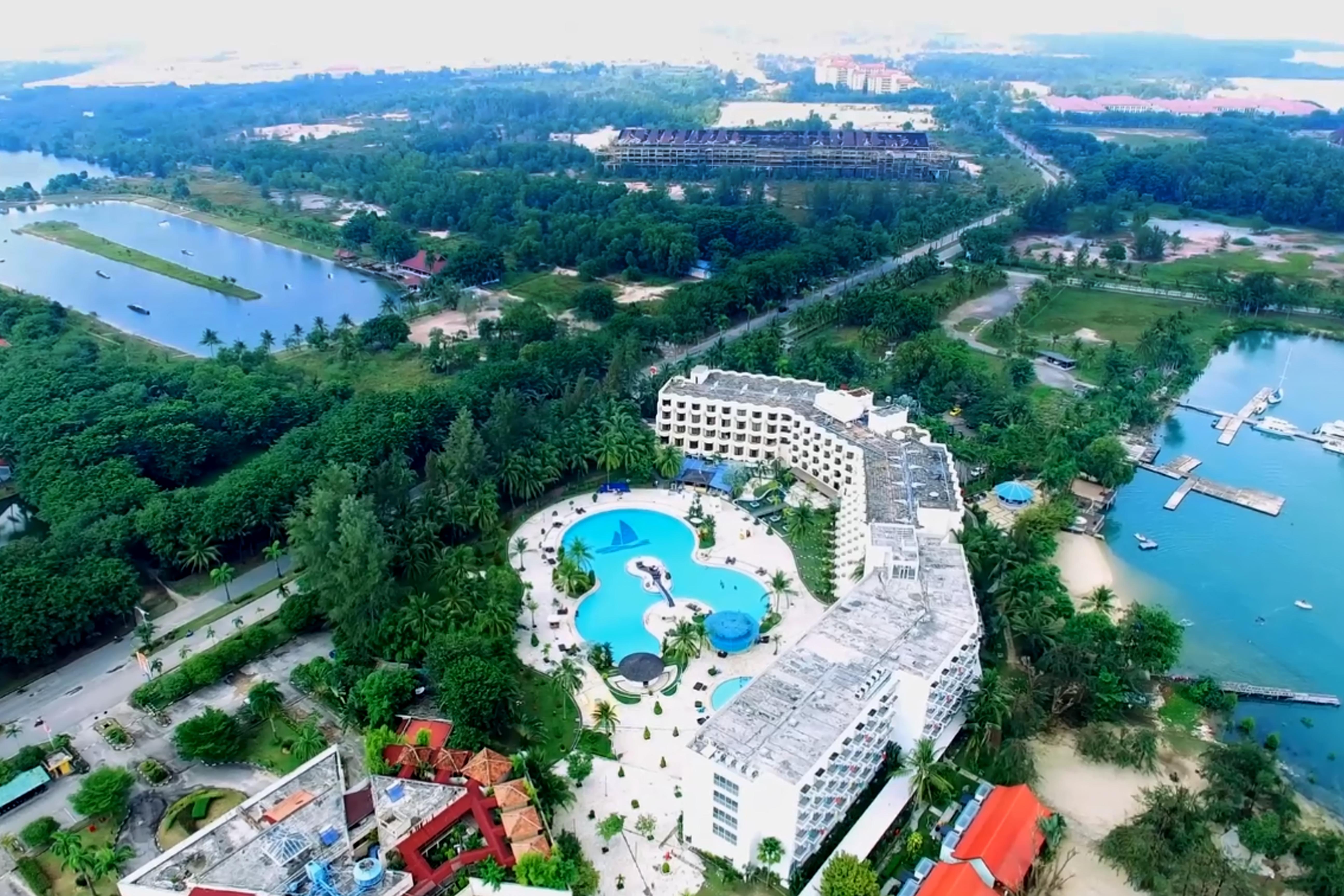 Harris Resort Batam Waterfront Sekupang Εξωτερικό φωτογραφία