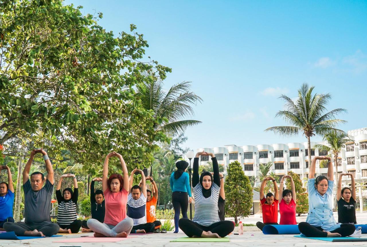 Harris Resort Batam Waterfront Sekupang Εξωτερικό φωτογραφία